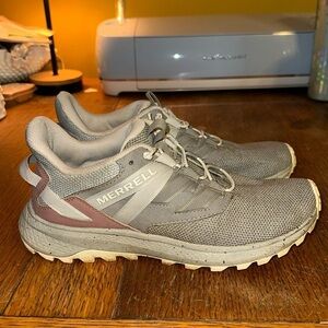 Merrell Dash Bungee Sneaker (Women) Size 10